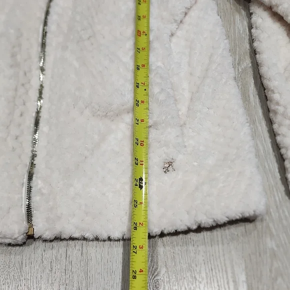 Calvin Klein Cream Faux-Sherpa Zip Jacket - Picture 4 of 9